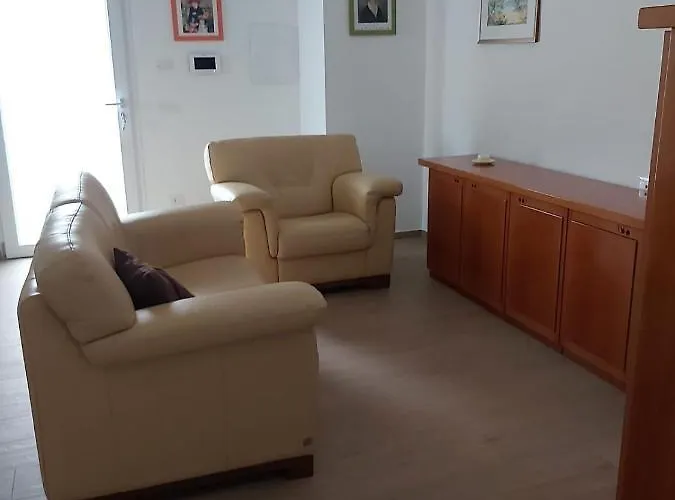 Dimora Dilu בית נופש נוצ'י